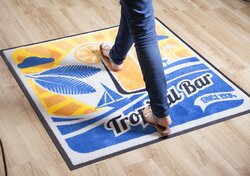 Tapis de logo et publicitaires