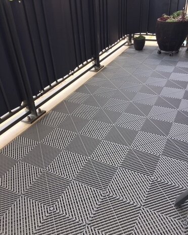 BoDeck Standard Balkonvloertegel &ndash; Open Drainage Kliktegel (PP)| Lichtgrijs