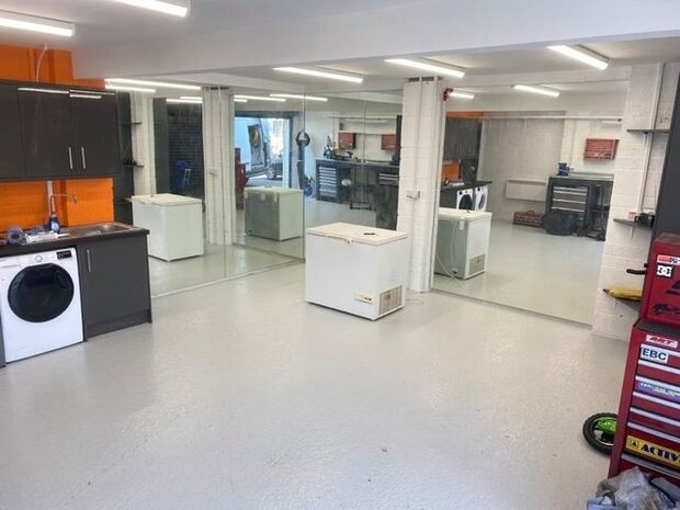 BoSepta-PVC-Kliktegel-Garagevloer-7-mm-donkergrijs-licht-gestructureerd