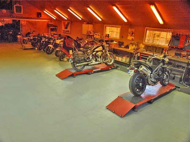 BoSepta-PVC-Kliktegel-Garagevloer-7-mm-beige-licht-gestructureerd